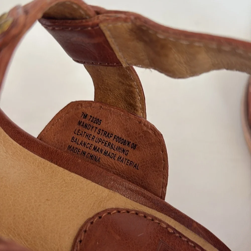 Frye Mandy T Strap brown leather up gladiator gold hardware open toe sandal cone